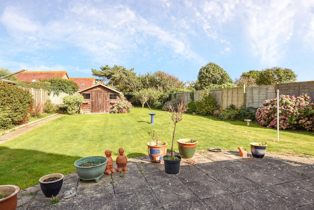 Property for Sale, West Wittering 9 Southcote Avenue Baileys Estate